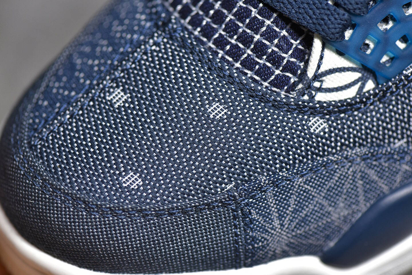
乔丹 Air Jordan 4 Retro Sashiko Deep Ocean 蓝白牛仔刺子绣篮球鞋【火狐电竞官方网站】(图16)
