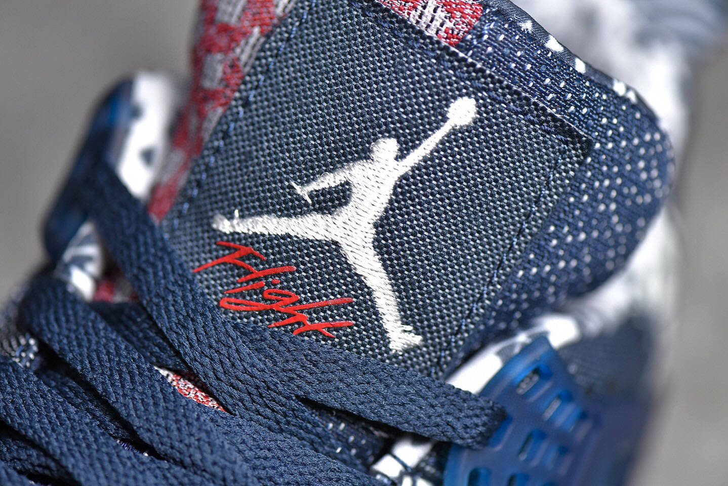 
乔丹 Air Jordan 4 Retro Sashiko Deep Ocean 蓝白牛仔刺子绣篮球鞋【火狐电竞官方网站】(图19)