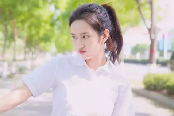 2:3!冠军联赛:中国名将体现无奈 世界冠军横扫排名第一‘火狐电竞’(图4) 火狐电竞