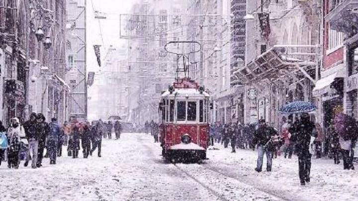 【火狐电竞官方网站】收藏艺术大师经典油画何须豪掷十亿作者:未知2015-12-2509:00:42来源:新浪收藏前不久,资本大佬刘益谦在纽约(图1) 火狐电竞官网