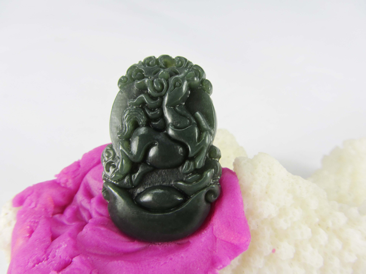 火狐电竞官网_
两位顶流神颜男明星竟然偷偷举行了婚礼?(图5) 火狐电竞官方网站