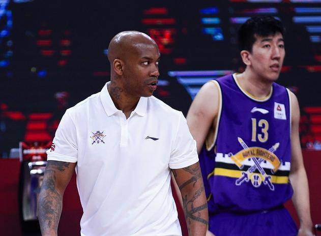 ‘火狐电竞官网’
愿成为中国男篮教练 同时不排挤做助教 马布里的亮相令球迷点赞(图5)