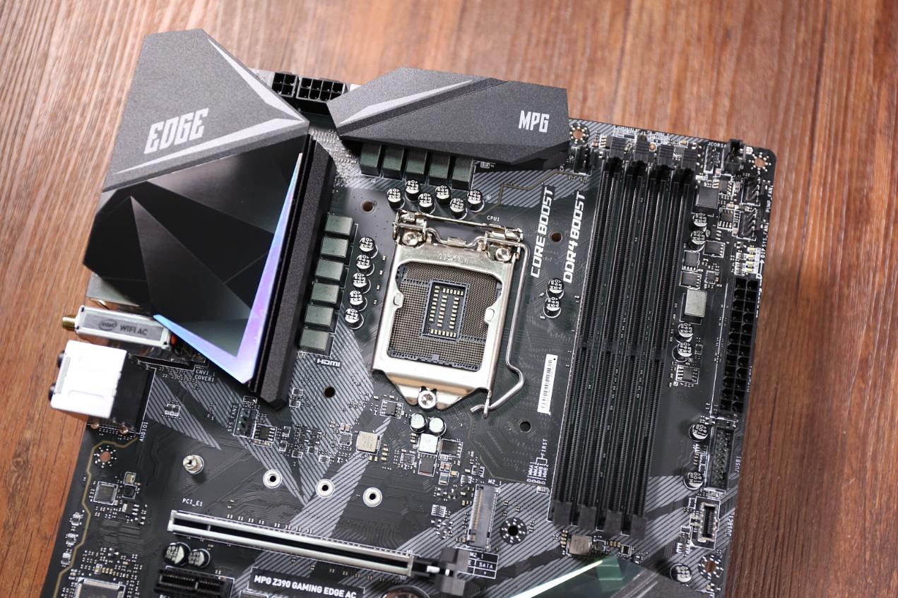 昆明珠宝展淘宝:先检测再购买-火狐电竞官网(图3) 火狐电竞官方网站